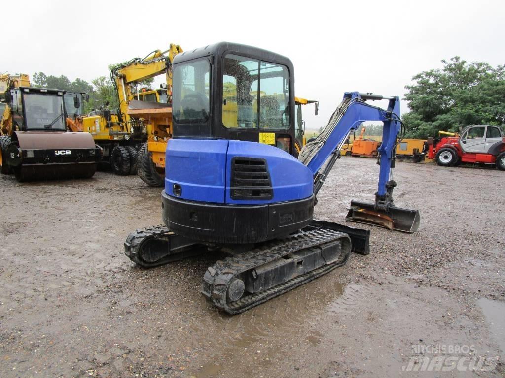 Bobcat E 35 Мини екскаватори < 7 т