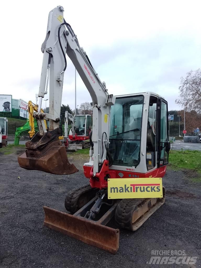 Takeuchi TB228 Мини екскаватори < 7 т