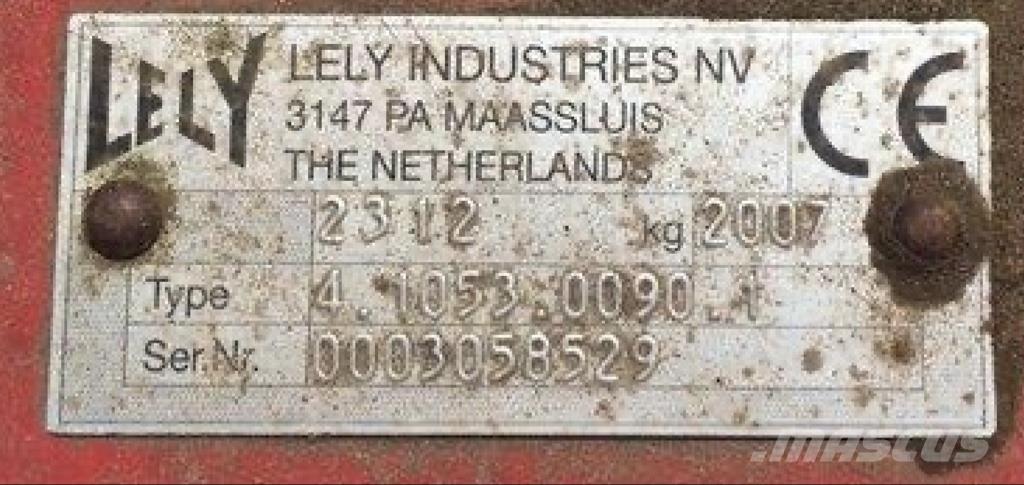 Lely LOTUS 1020 Гребла и сенообръщачки