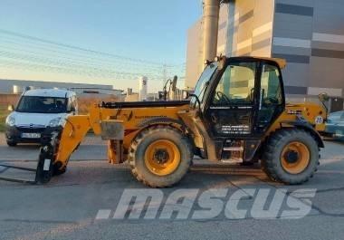 JCB 540-140 Телескопични товарачи