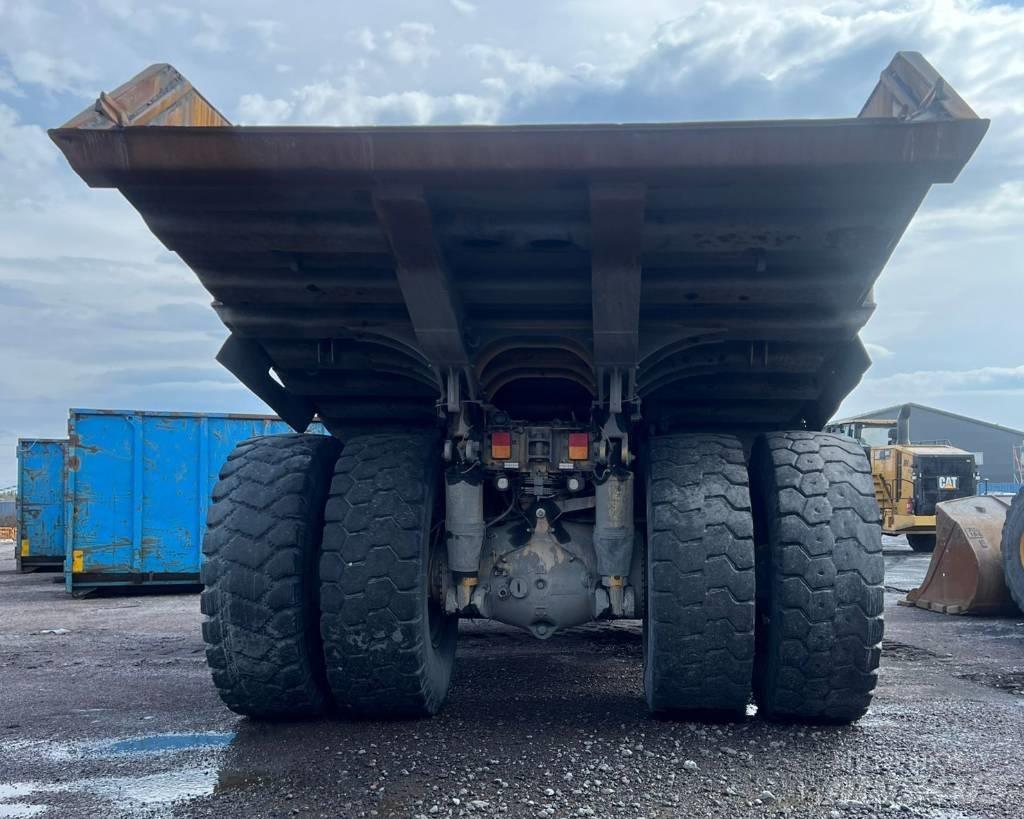 CAT 775 G Твърди самосвали
