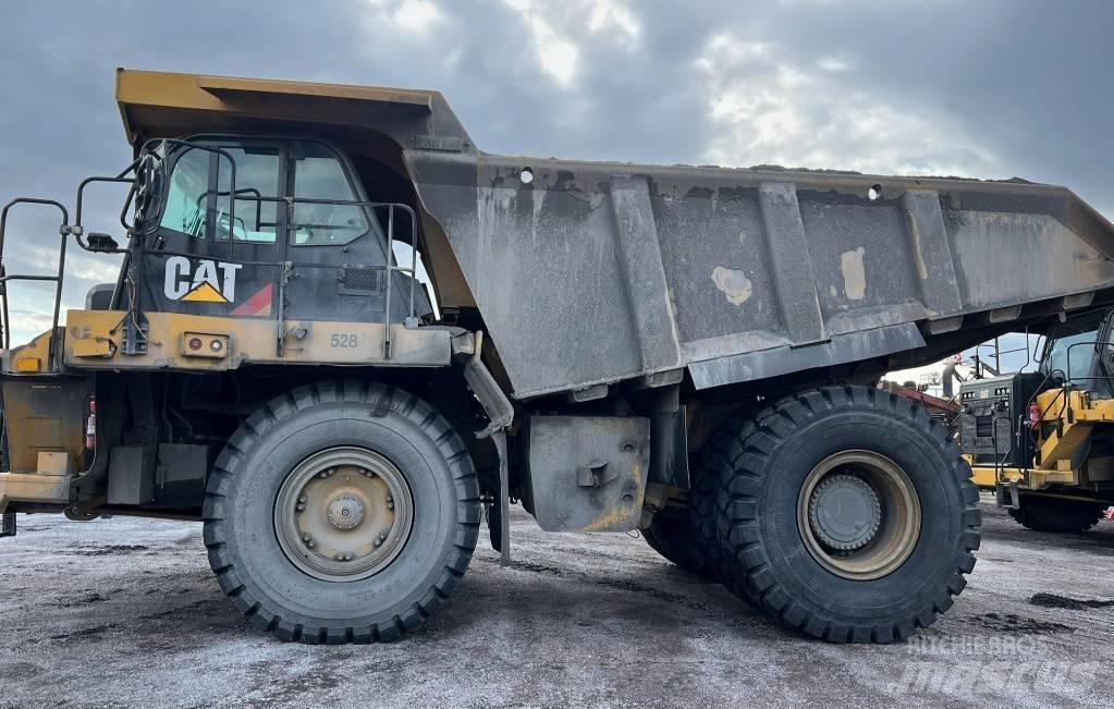CAT 775 G Твърди самосвали
