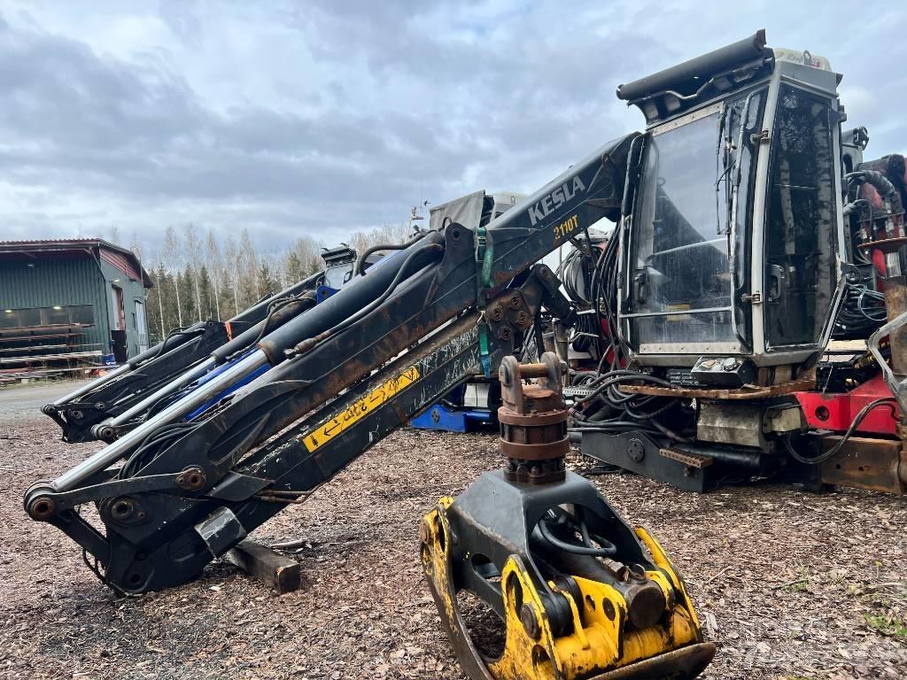 Kesla 2110 T Каранове за дървен материал