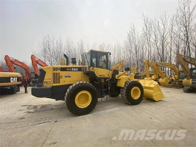 Komatsu WA 380-6 Колесни товарачи
