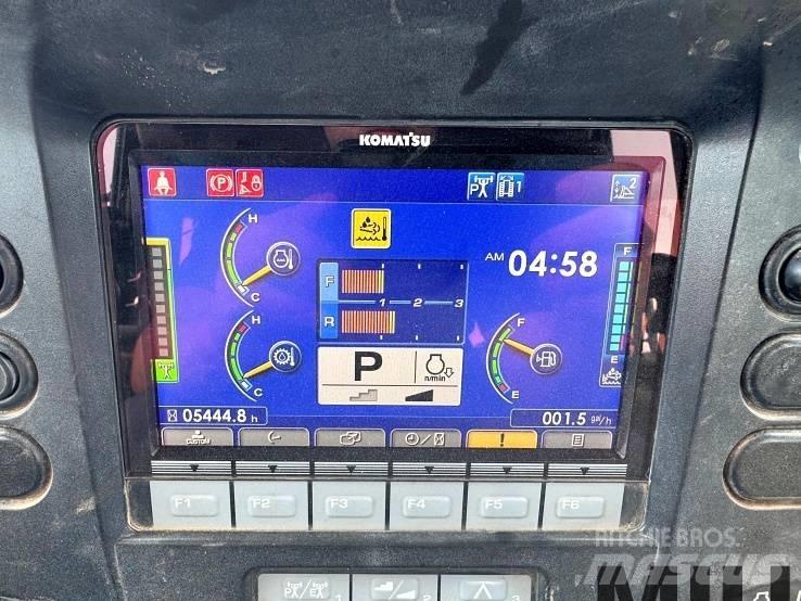 Komatsu D 61 PXi-24 Верижни булдозери
