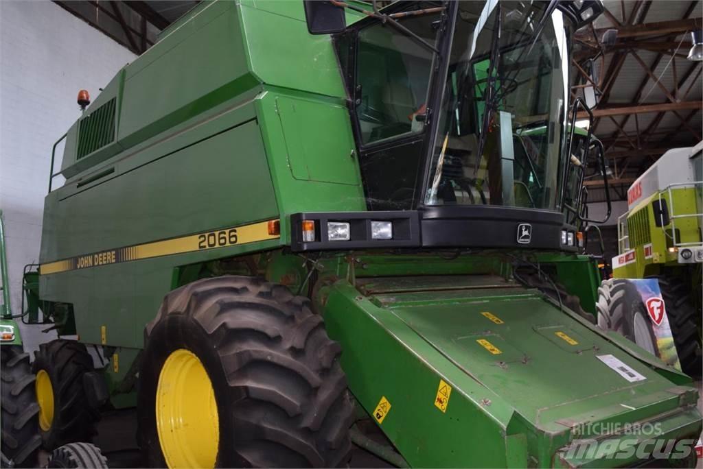 John Deere 2066 Комбайни