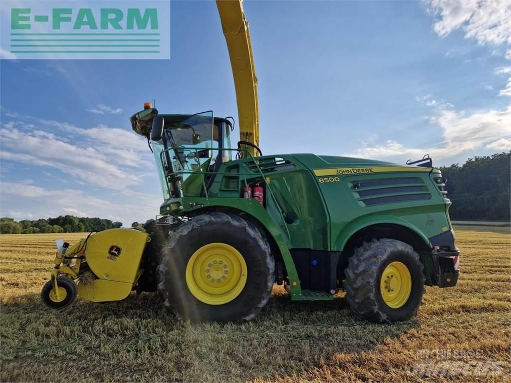 John Deere 8500 Самоходни фуражири
