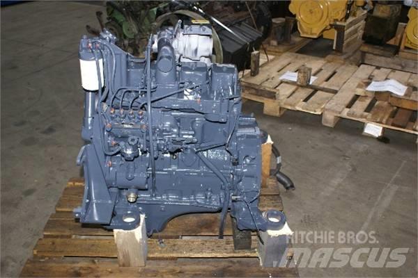 Komatsu S6D102E Двигатели