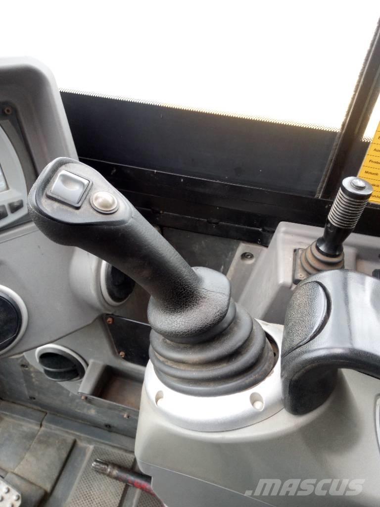 JCB 86 C-1 Средни екскаватори 7т - 12т