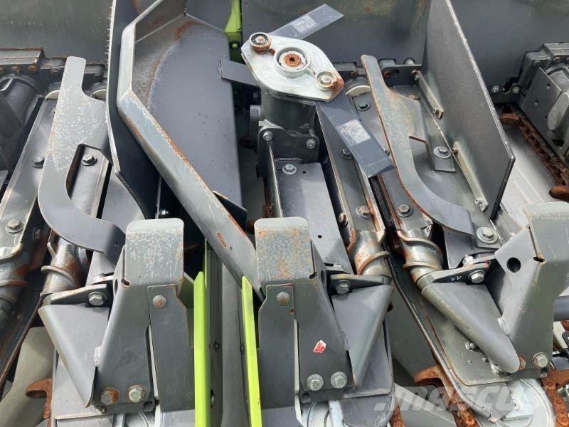 CLAAS CORIO 875 FC Глави за комбайн
