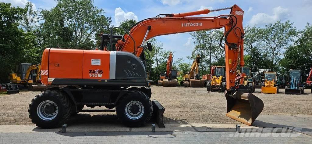 Hitachi ZX140-3 Колесни екскаватори