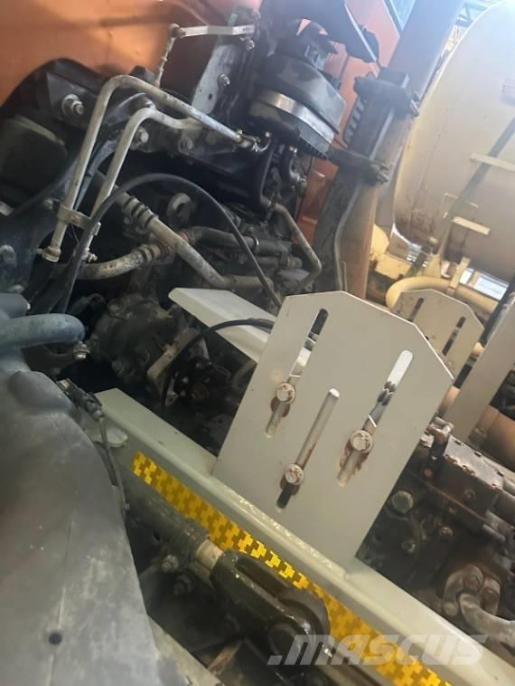 Iveco Hormigonera Бетонопомпи

