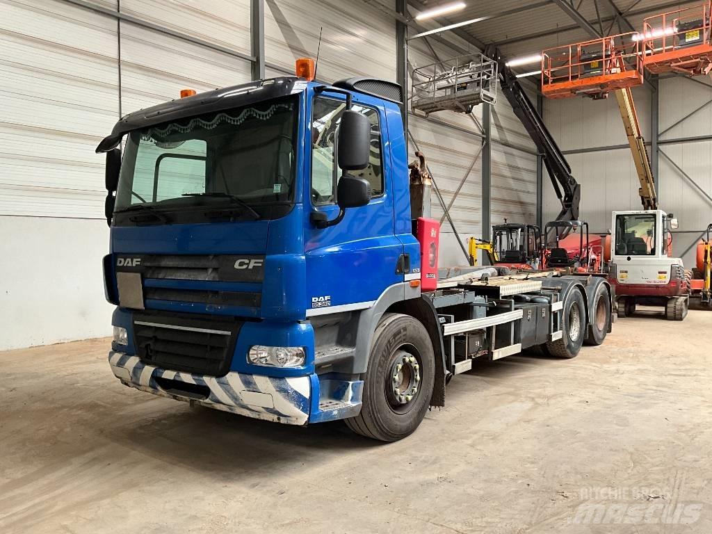 DAF CF 85.360 Камиони с кран с кука