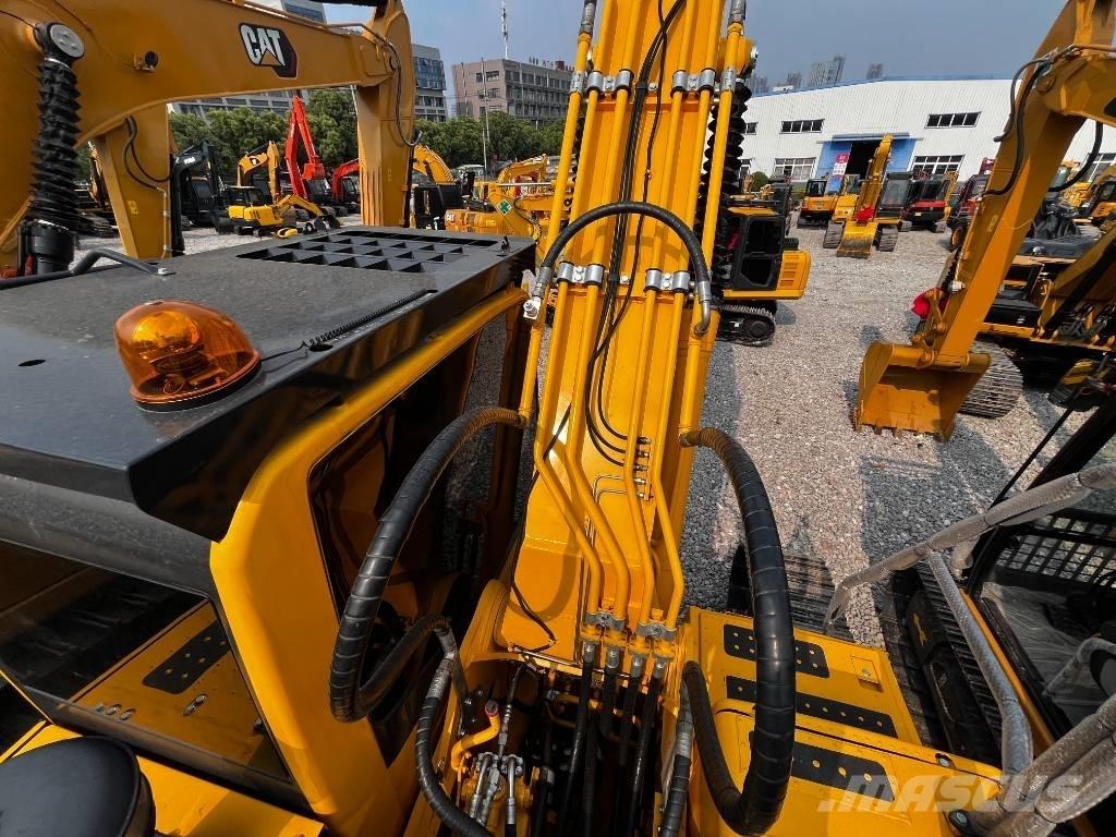 Komatsu PC 240 LC-8 Верижен екскаватор