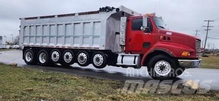 Sterling L 9500 Самосвал