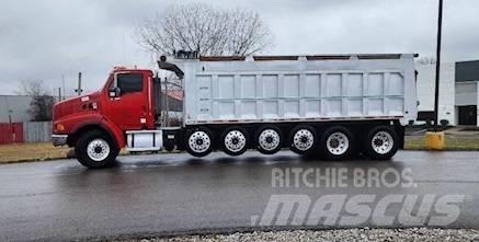 Sterling L 9500 Самосвал
