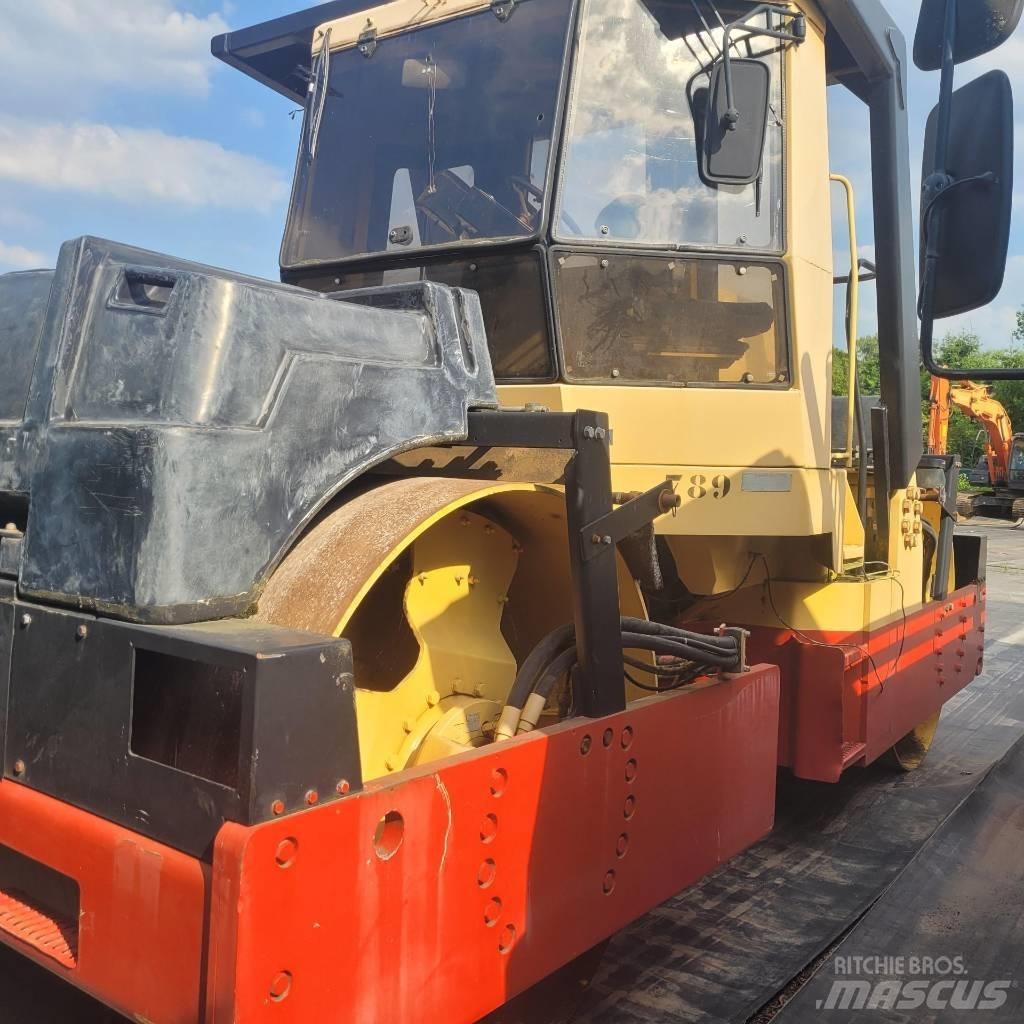 Dynapac CC 501 Двойни барабанни ролки
