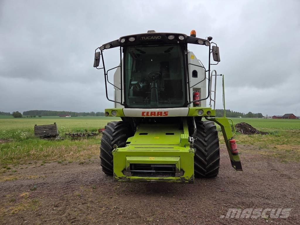 CLAAS Tucano 430 Комбайни