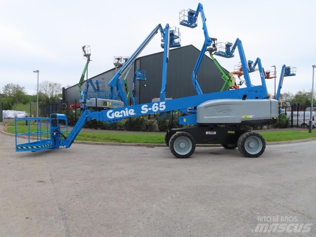Genie S 65 Телескопични повдигачи

