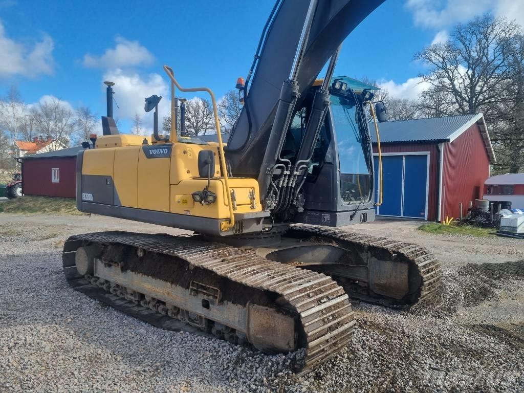 Volvo EC 220 DL Верижен екскаватор