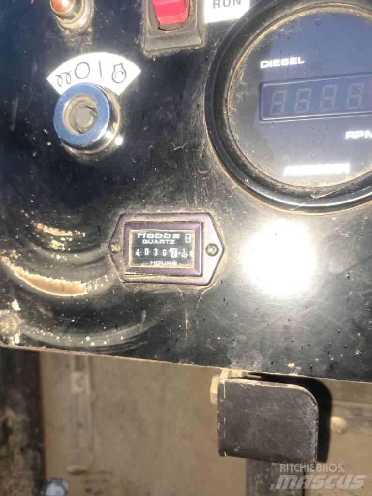 Morooka MST 1500 V D Верижни дъмпери