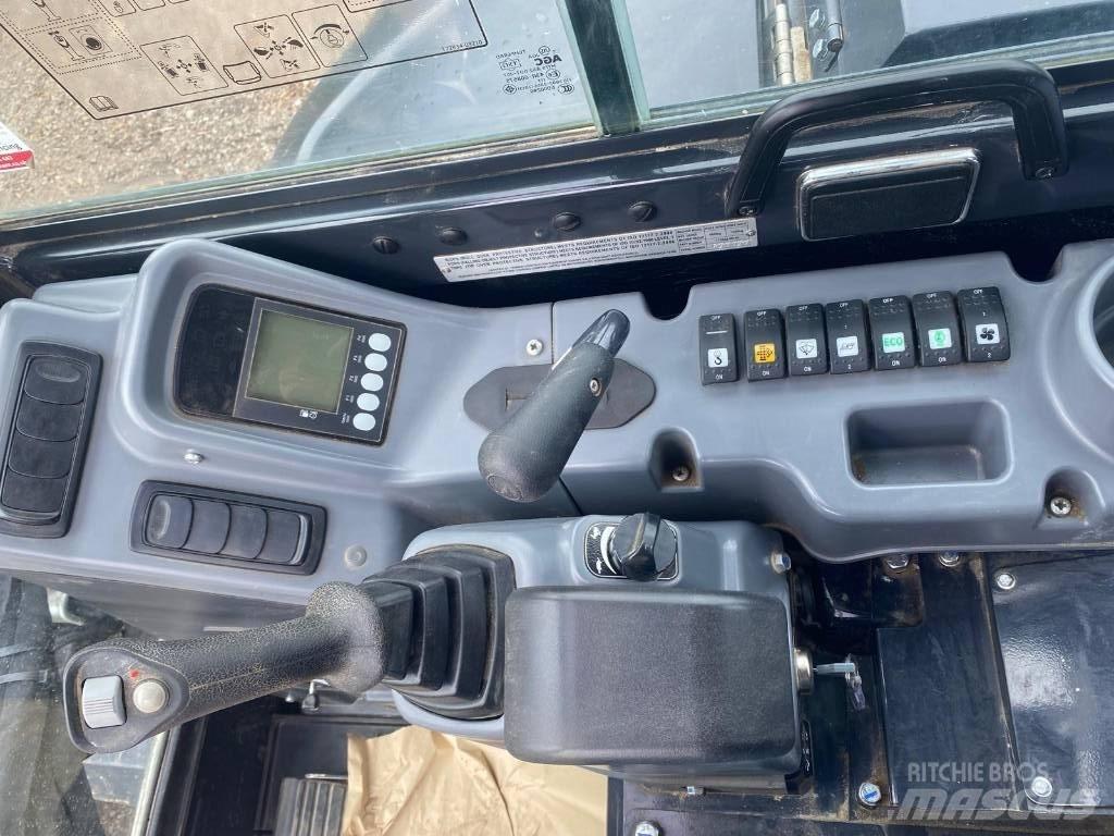 Yanmar Vio 50-6B Мини екскаватори < 7 т