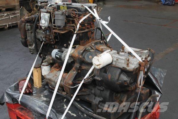 Perkins 1004T Двигатели