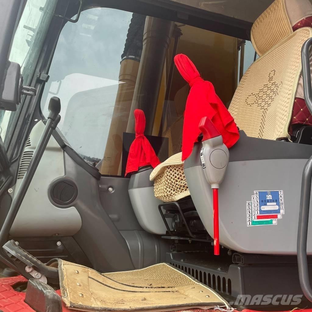 Komatsu PC 220-8 Верижен екскаватор