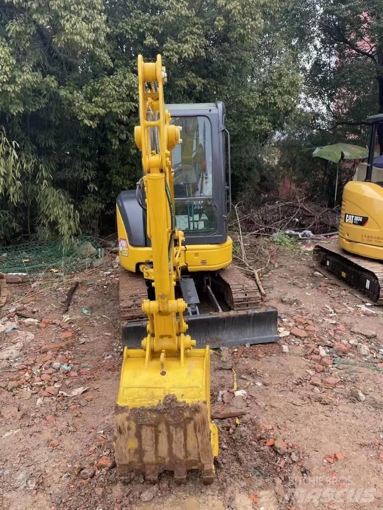 Komatsu PC 30 Мини екскаватори < 7 т