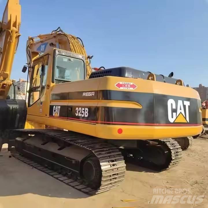 CAT CAT323B Средни екскаватори 7т - 12т