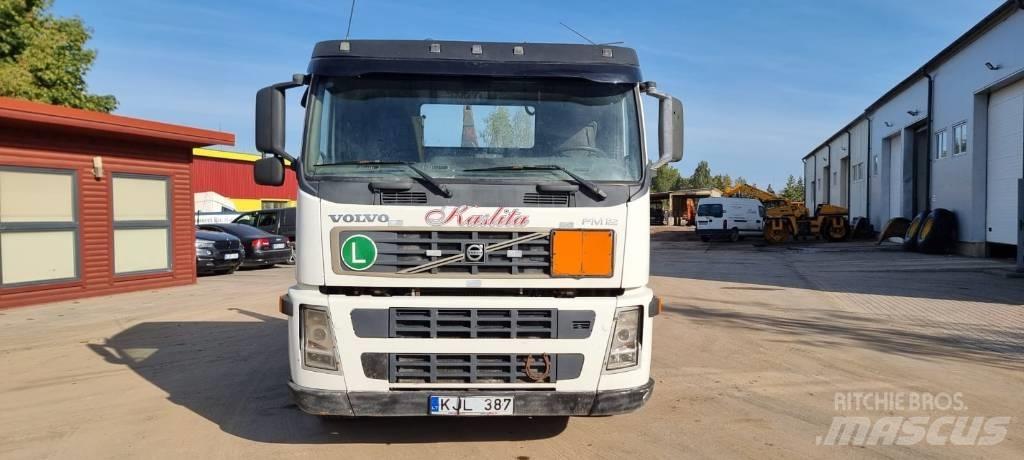 Volvo FM 12 Камиони с кран с кука