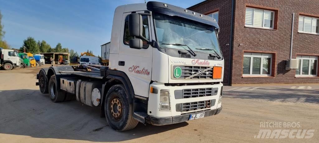 Volvo FM 12 Камиони с кран с кука