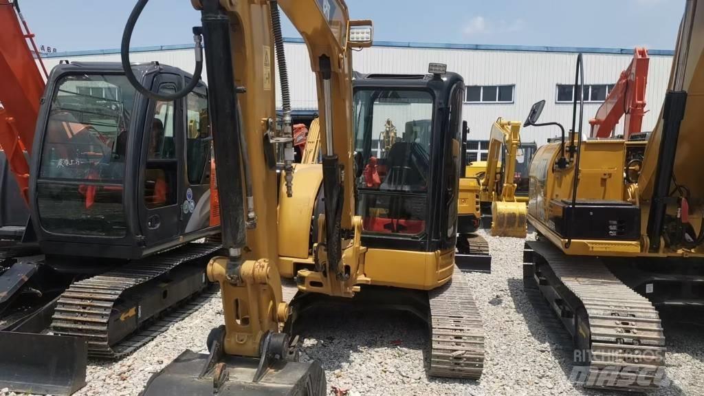 CAT 305 CR Верижен екскаватор