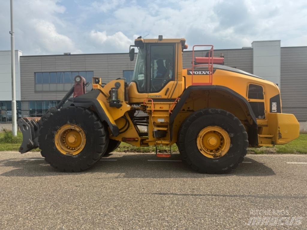 Volvo L 180 H Колесни товарачи