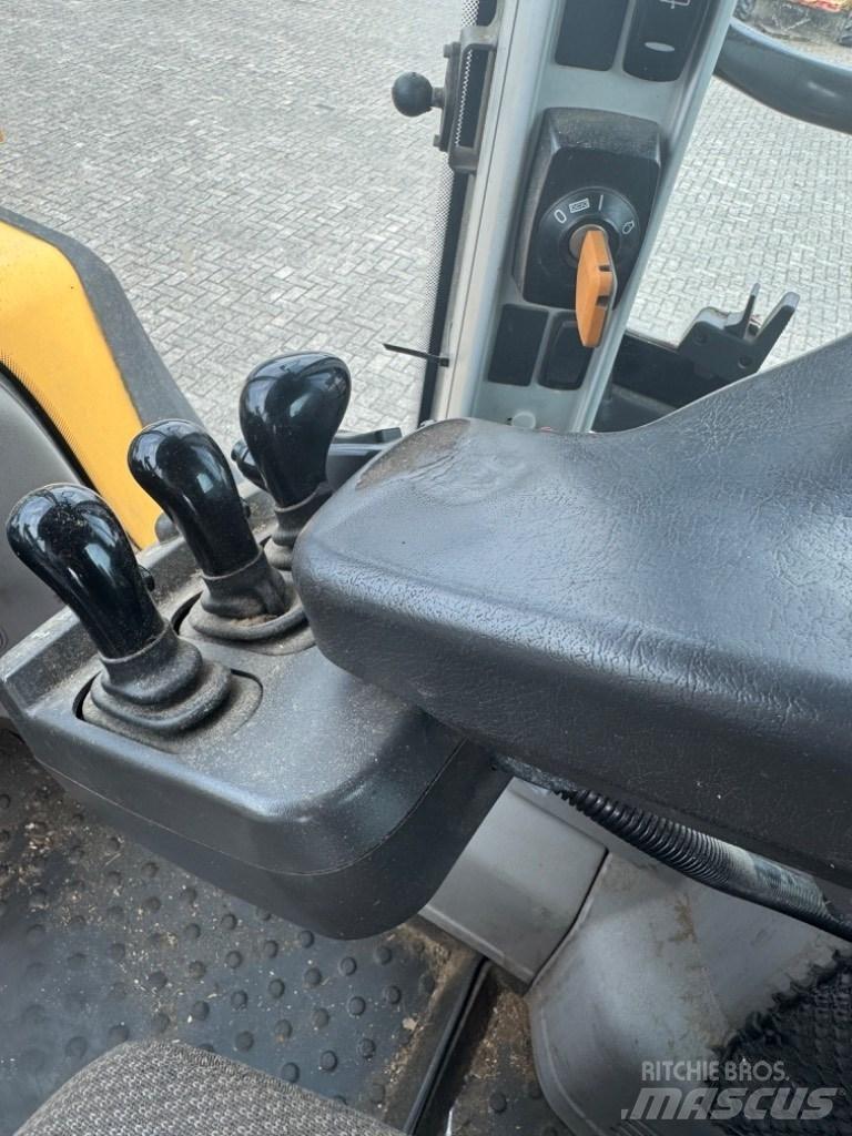 Volvo L 180 H Колесни товарачи
