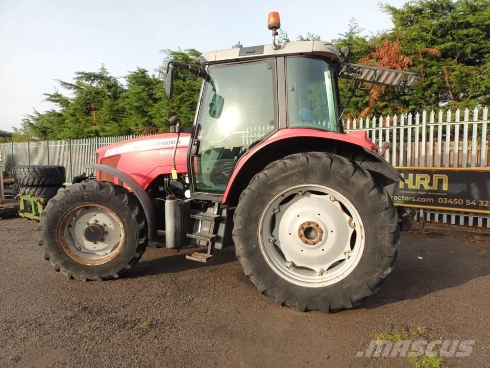 Massey Ferguson 5480 Трактори