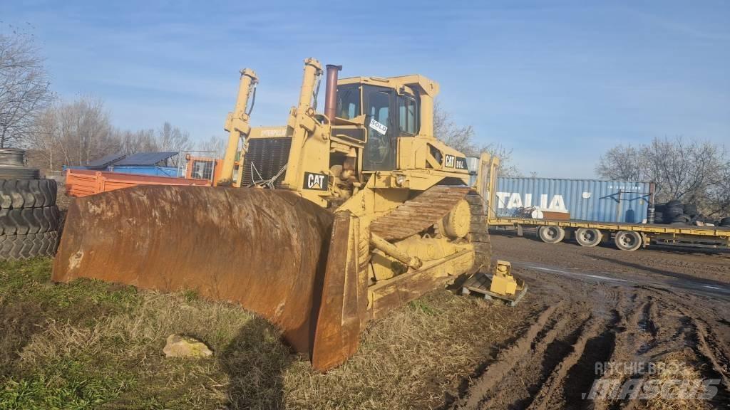 CAT D 8 L Верижни булдозери
