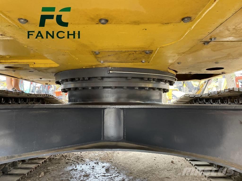 Komatsu PC 240 LC Верижен екскаватор