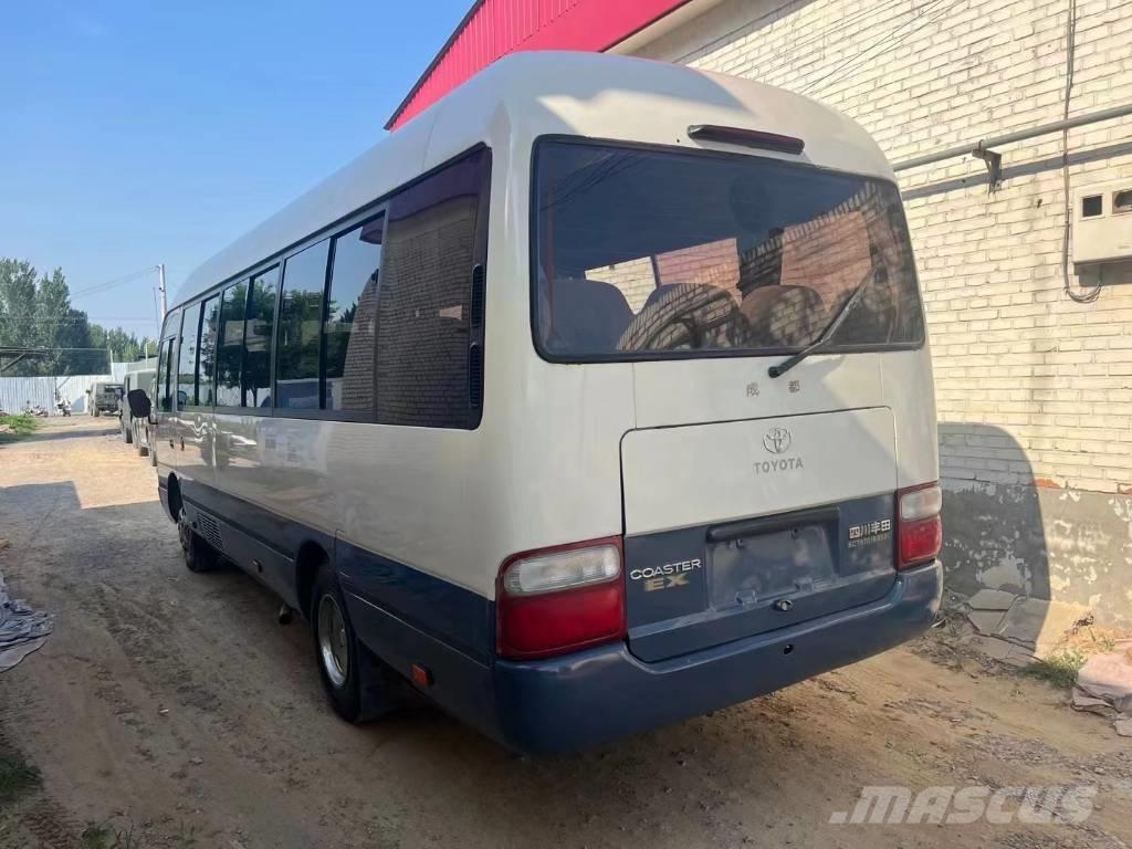 Toyota Coaster Bus Мини бусове