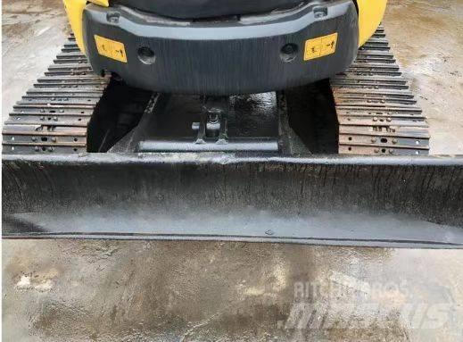 Komatsu PC 55 MR Мини екскаватори < 7 т