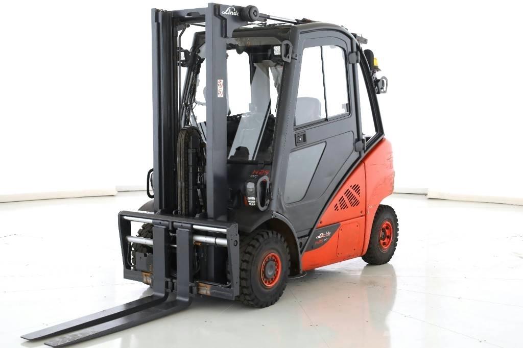 Linde H-25-D-02 Дизелови камиони