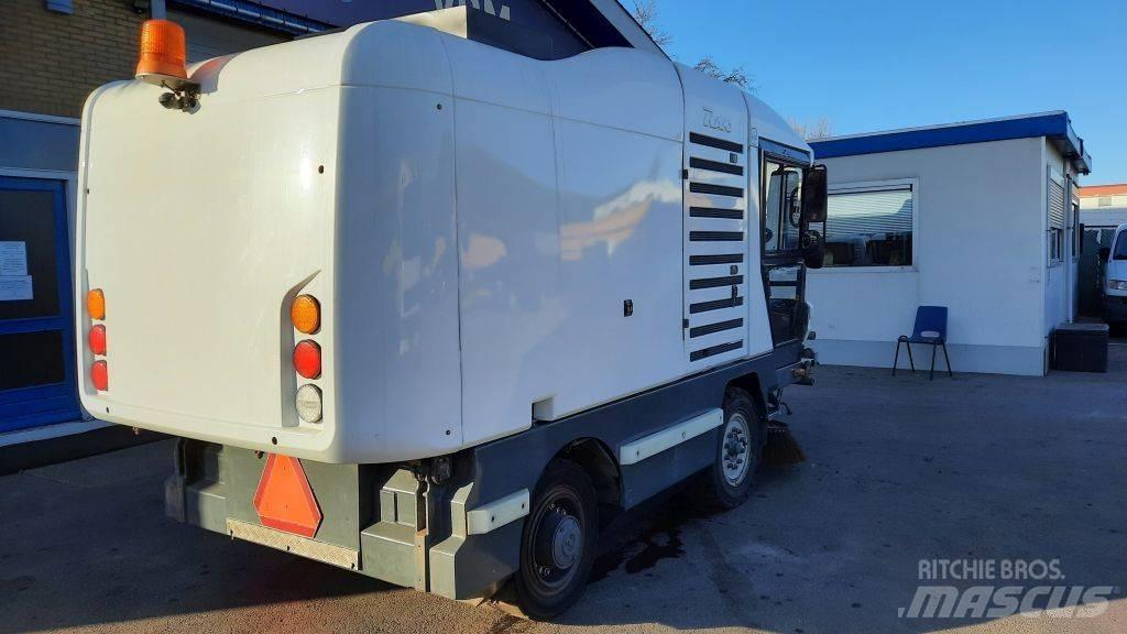 Ravo 530ST Автоматични метачки с четки