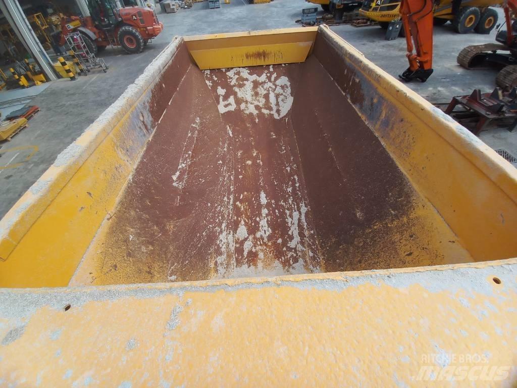 Volvo A40F (Abu Dhabi) Дъмпери/моторни превозни средства