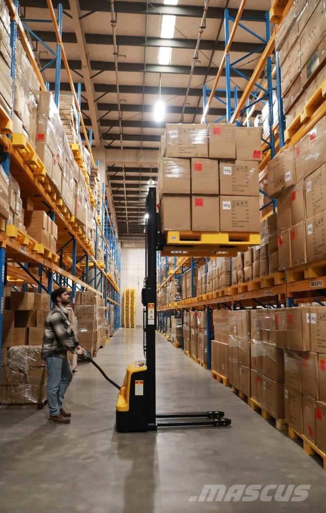 Staxx WS15H Колички високоповдигачи с теглич