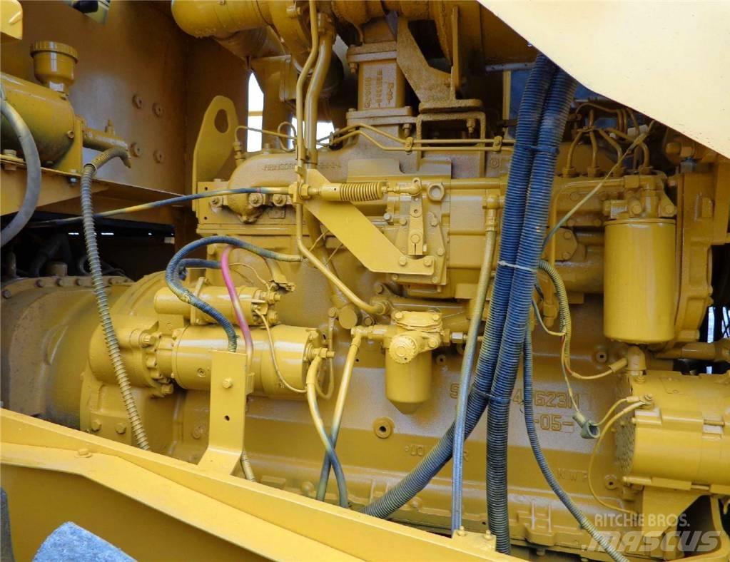 CAT 966 G Колесни товарачи