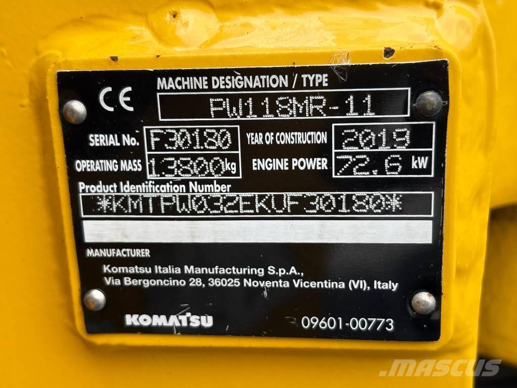 Komatsu PW118-11 Колесни екскаватори