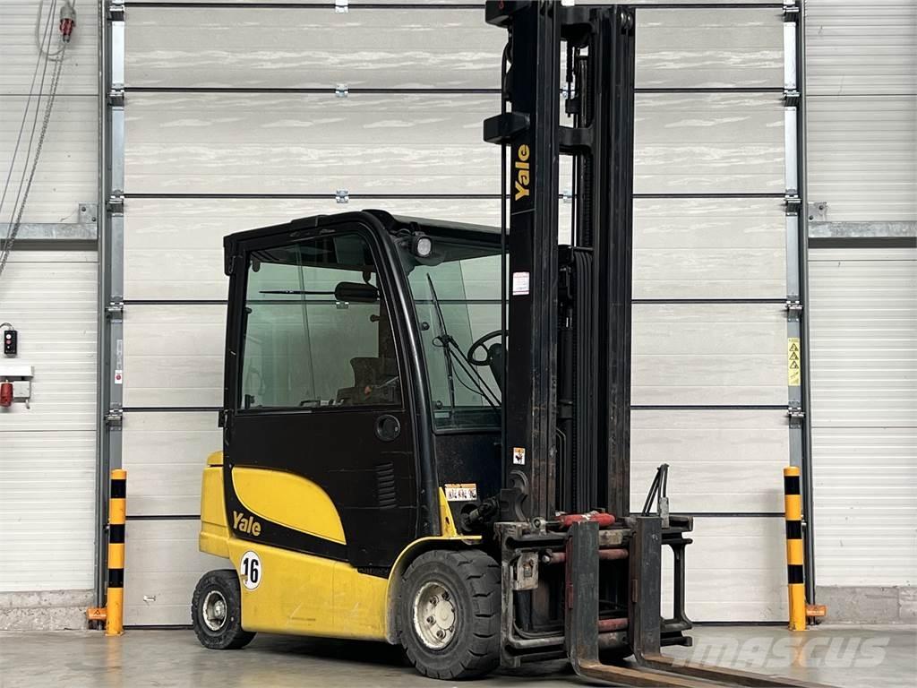 Yale ERP30VL Електрически вилични кари-повдигачи