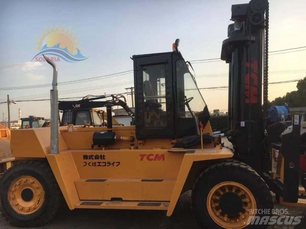 TCM FD 150 Дизелови камиони