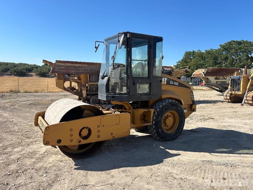 CAT CS 433 E Двойни барабанни ролки
