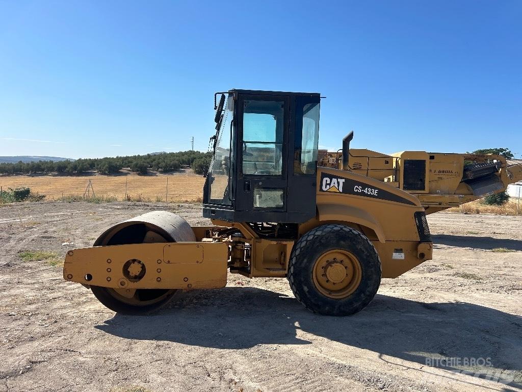 CAT CS 433 E Двойни барабанни ролки
